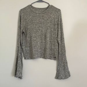 soft grey bell sleeve shirt - hollister